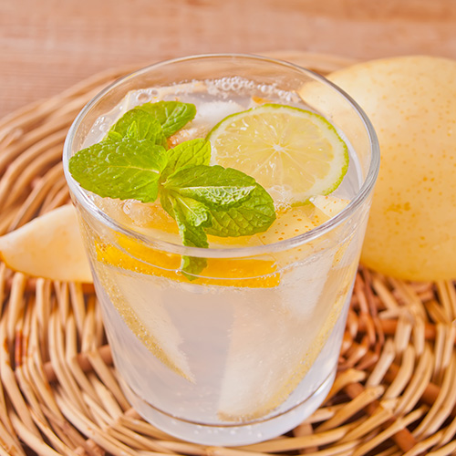 Fresh Pear Lemon Juice